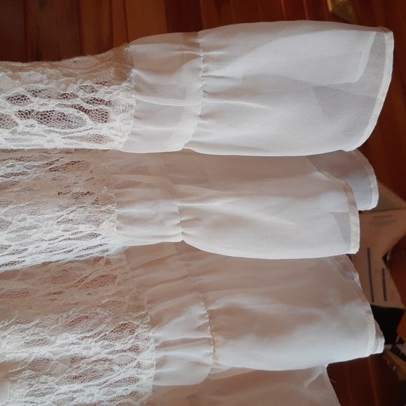 Charming Charlie semi sheer top 607A - Picture 8 of 9